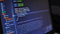 Rusya, yerli yazılım kullanmayan telefonları yasaklayabilir
