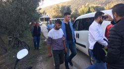 Caminin musluklarını çalan hırsızı cemaat yakaladı
