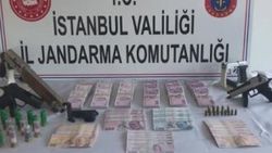 Kalpazanlara baskın: Sahte 500 bin lira ele geçirildi