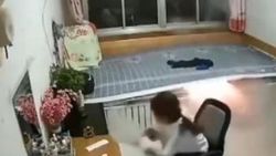 Evdeki elektrikle ısınan yatak patladı