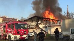 Düzce'de ahşap atölyesinde korkutan yangın