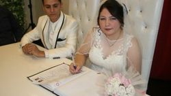 Öksüz çifte ‘imece’ usulü düğün