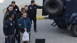 Kars'ta FETÖ operasyonunda 4 kişi gözaltına alındı