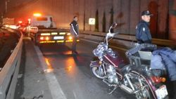 İstanbul'da alkollü motosiklet sürücüsü kaza yaptı