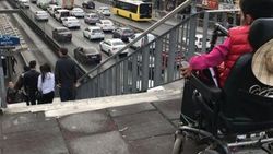 Beşyol metrobüs durağında asansör sıkıntısı