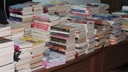 Malatya'da korsan kitap operasyonu
