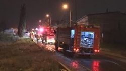 7 kişilik aile, yanan gecekondudan son anda çıktı