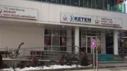 Bir kadın boğazı kesilerek öldürüldü