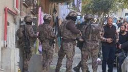Gaziosmanpaşa'da iki şahıs polise ateş açtı