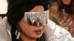 Bülent Ersoy, alışverişte