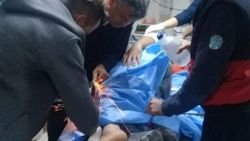 Mersin'de işçinin bacağına çelik halat saplandı