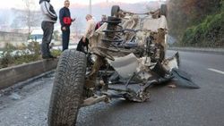 Zonguldak'ta trafik kazası, ölümden döndü