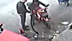 Şaha kalkan motosiklet ortalığı birbirine kattı