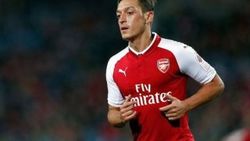 Mesut Özil, PES 2020'nin Çin sürümlerinden kaldırıldı