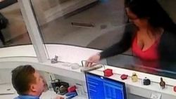 Edirne'de Kolombiyalı dolandırıcı kameraya yakalandı