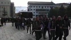 Hakkari merkezli uyuşturucu operasyonu: 10 kişi tutuklandı