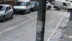 Bursa'da bisiklete çarpmamak için ölümden döndü