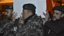 Ağrı'da silahı ateş alan özel harekat polisi şehit oldu
