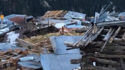 Artvin’de asırlık köy fırtınayla yok oldu
