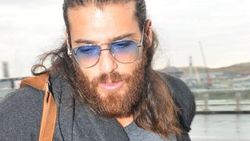 Can Yaman ortaya çıktı