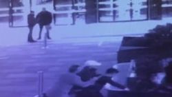 Tuvalet sırası kavgasında 3 kardeş bıçaklandı