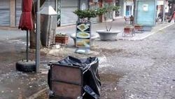 İçi altın dolu kasayı sokak ortasında bırakıp, kaçtılar