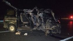 Bursa'da bir araç tıra arkadan çarptı: 2 ölü 1 yaralı