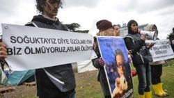 İBB önündeki fayton protestosu 12. gününe girdi