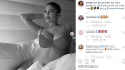 Kylie Jenner'dan 2019'a veda pozu