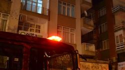 Mangal yapılan balkonda yangın çıktı