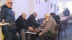 Bodrum katta çıkan yangın tavlayı bıraktırmadı