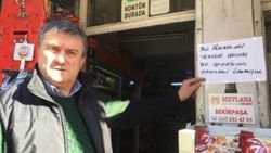 'Robin Hood', İzmit’te bakkalda veresiye defterini kapattı