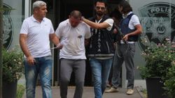 Öldürdüğü arkadaşını su kanalına atmak isterken yakalandı