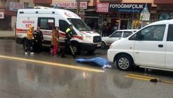 Vicdansız sürücü çarpıp kaçtı: 1 ölü
