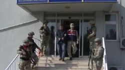 PKK'lı teröristlere ilaç gönderen muhtar yakalandı