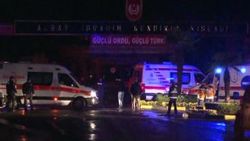 Tuzla’da askeri alanda yangın