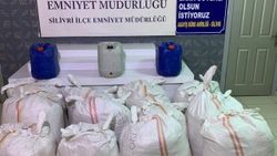 Silivri'de 90 çuval kaçak tütün ele geçirildi