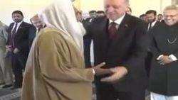 Erdoğan cuma namazını İslamabad'da kıldı