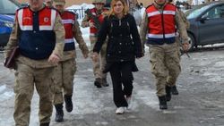 Cezaevi firarisi evinde gizli bölmede yakalandı