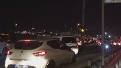 E-5’te geri geri giden araçlar pes dedirtti