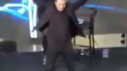 Rafet El Roman'dan Michael Jackson dansı