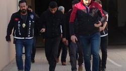 Suriyeli berberi gasbeden Suriyeliler yakalandı