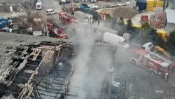 İstanbul'da metal kaplama fabrikasında yangın çıktı