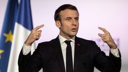 Macron: Türkçe dahil yabancı dil derslerini kaldıracağız