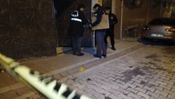 Bacağından vurdukları şahsı bagaja koyup kaçırdılar