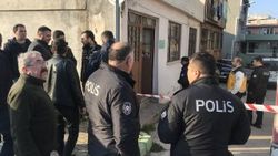 Bursa'da bir kişi babasını baltayla öldürdü