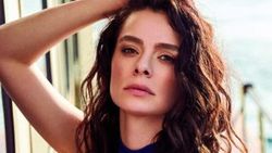 Özge Özpirinçci'den 3 estetik itirafı