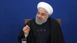 Ruhani: Koronavirüs davetsiz misafir gibi geldi