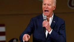 Güney Carolina'daki ön seçimlerde Biden önde