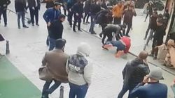 Fatih'te, İranlı gaspçılar vatandaş tarafından yakalandı